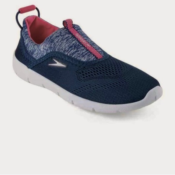 Speedo Other - NWT SPEEDO Girls' Junior Aqua skimmer Water Shoes / Navy/Pink, SIZE: 2-3